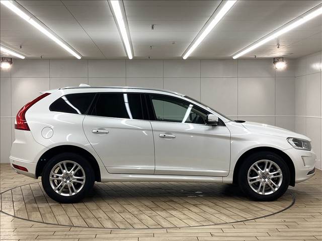 ボルボ XC60の画像16