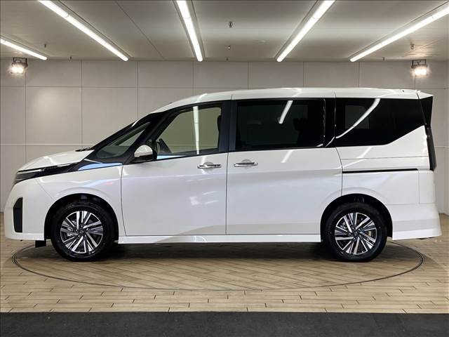 日産 セレナの画像16