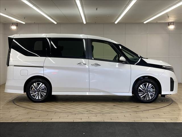 日産 セレナの画像17