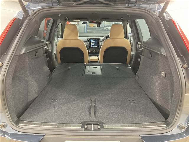 ボルボ XC40の画像13