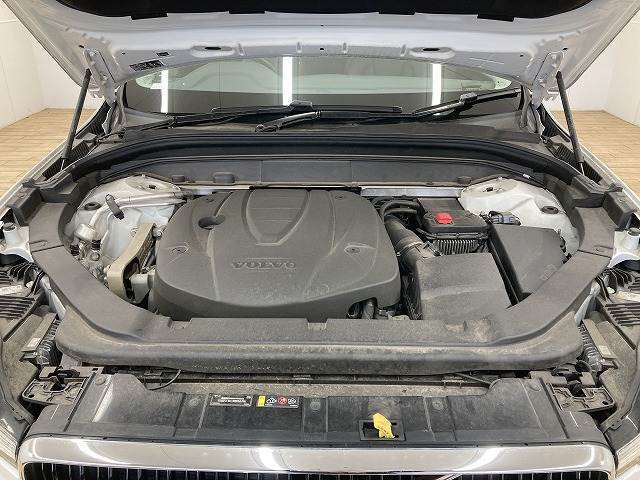 ボルボ XC60の画像18