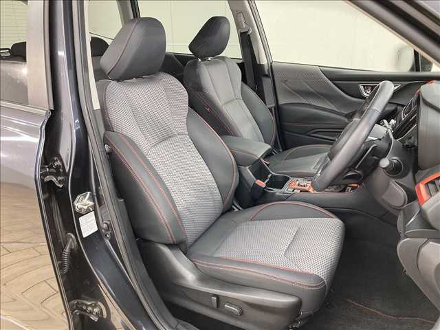 スバル フォレスターの画像12