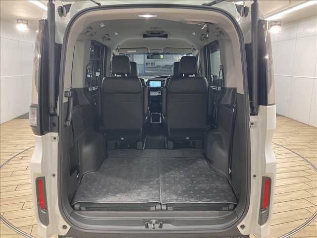 ホンダ ステップワゴンスパーダの画像14