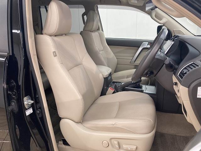 トヨタ ランドクルーザープラドの画像11