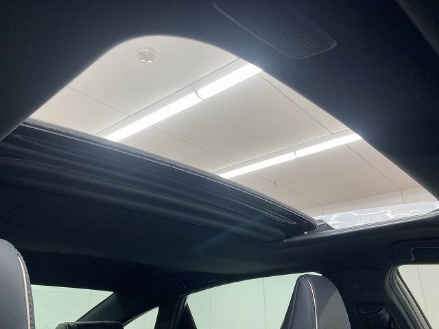 クラウンクロスオーバーRS “Advanced” 内装他