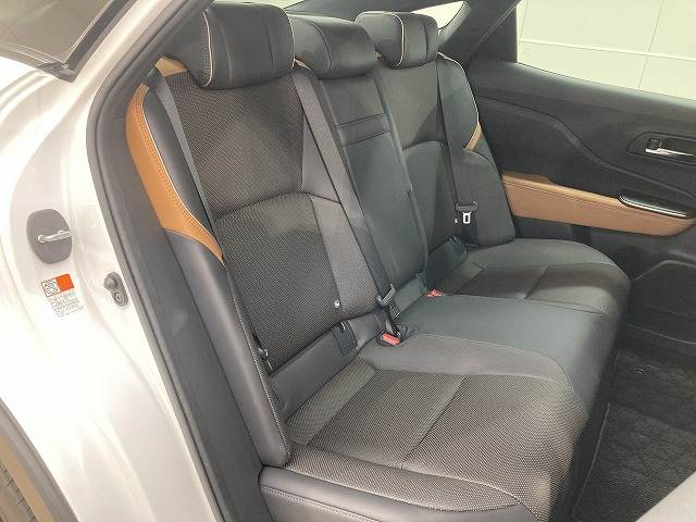 トヨタ クラウンクロスオーバーの画像13