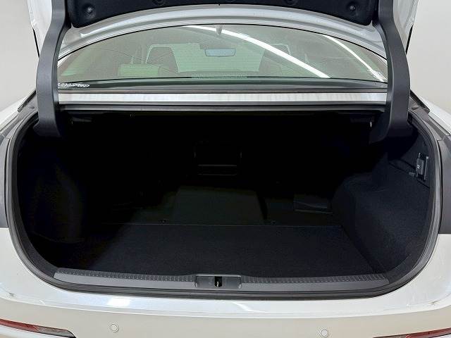 トヨタ クラウンクロスオーバーの画像13