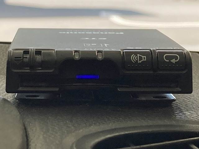 ホンダ ヴェゼルハイブリッドの画像8