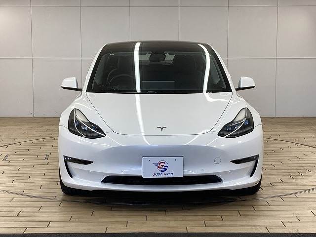 Model 3ロングレンジ 内装他