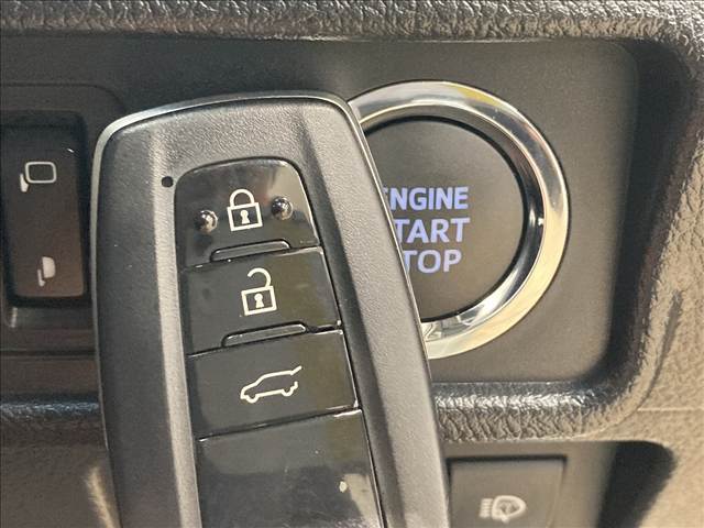 トヨタ ランドクルーザープラドの画像10
