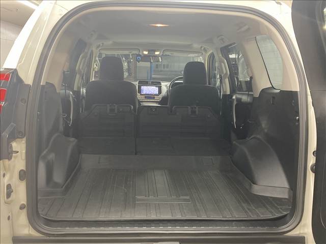 トヨタ ランドクルーザープラドの画像14