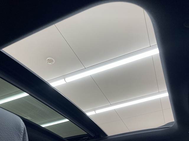 メルセデス・ベンツ AMG A-CLASS Sedanの画像6