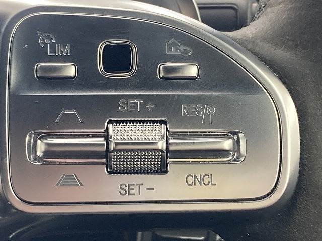 メルセデス・ベンツ AMG A-CLASS Sedanの画像7