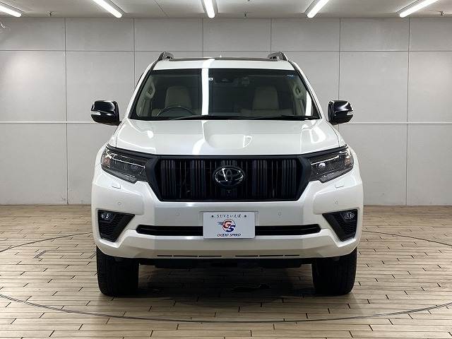 トヨタ ランドクルーザープラドの画像3