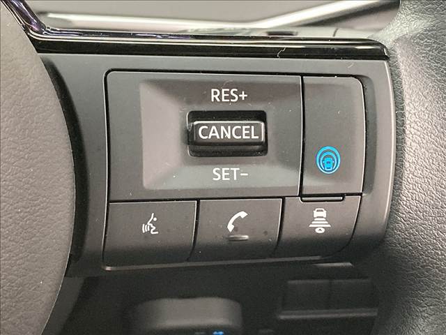 ノートe-POWER X 内装他