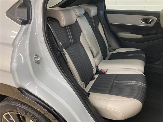 ヴェゼルハイブリッドe:HEV PLaY 内装他