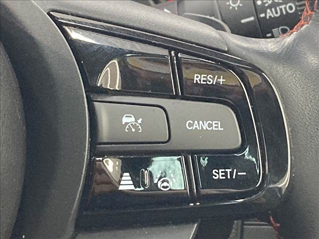 ホンダ ヴェゼルハイブリッドの画像8