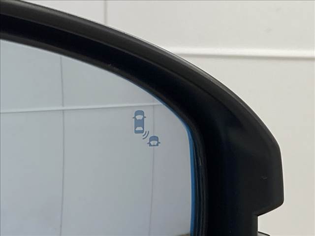 ホンダ ヴェゼルハイブリッドの画像12