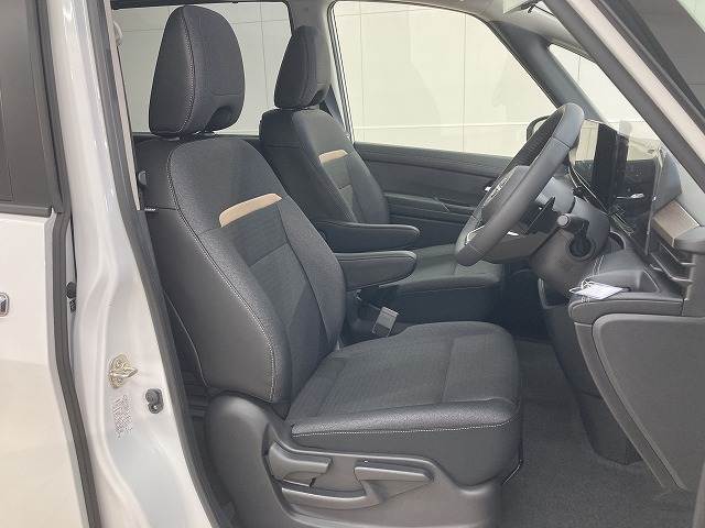 日産 セレナの画像11