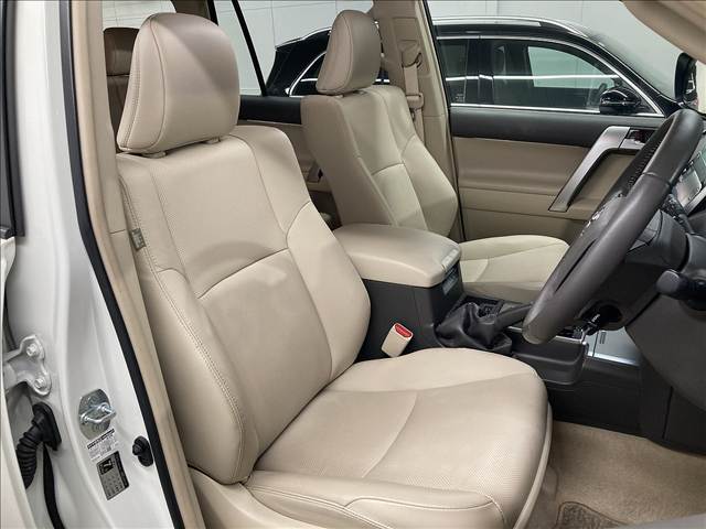 トヨタ ランドクルーザープラドの画像5