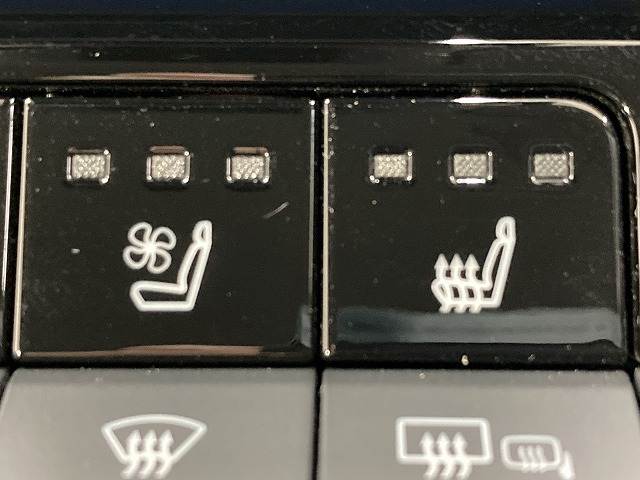 トヨタ プリウスの画像9