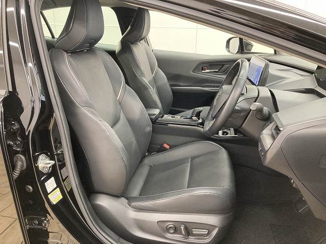 トヨタ プリウスの画像12