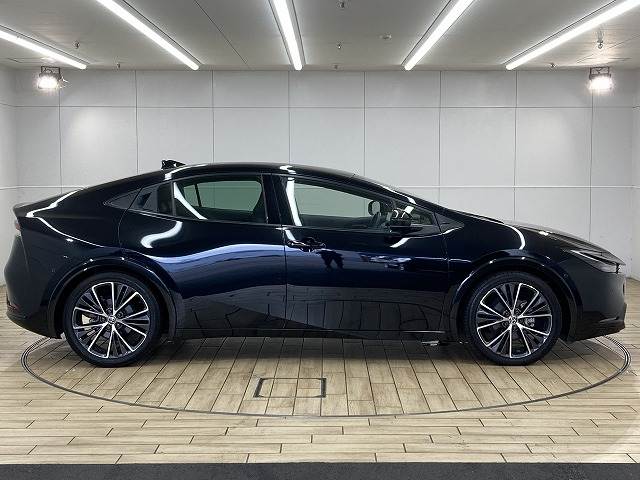 トヨタ プリウスの画像17