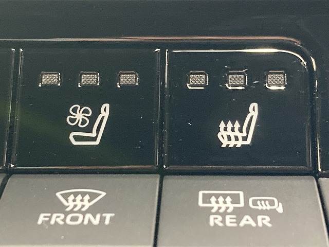 トヨタ クラウンスポーツの画像8