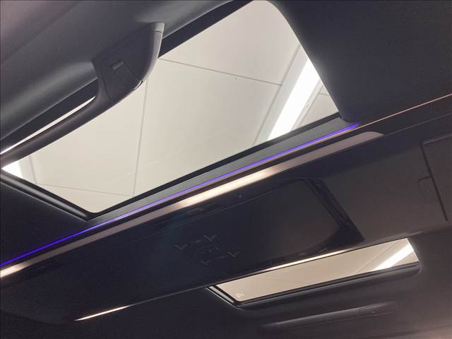 ヴェルファイアハイブリッドZ Premier 内装他