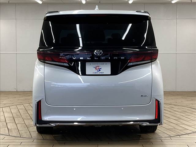 トヨタ ヴェルファイアハイブリッドの画像15