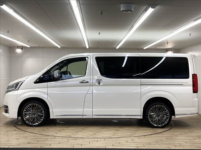 トヨタ グランエースの画像16