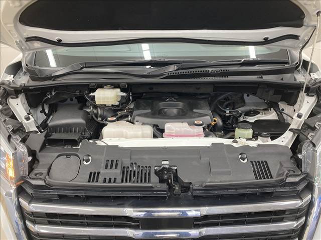 トヨタ グランエースの画像18