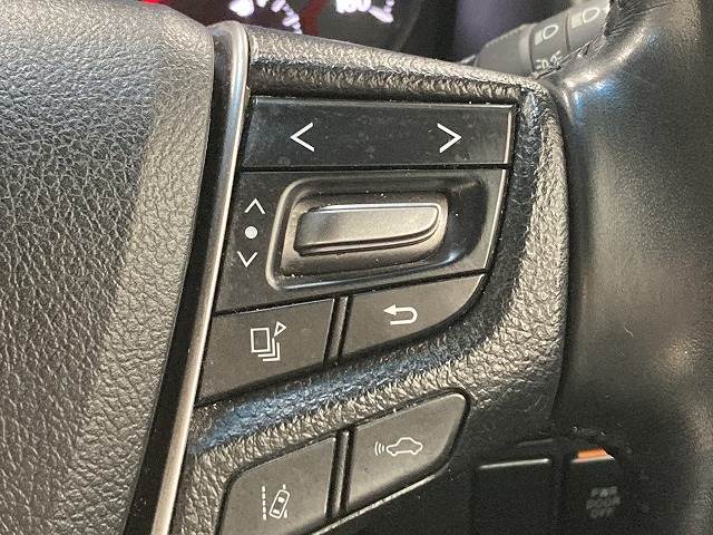 トヨタ ヴェルファイアの画像8