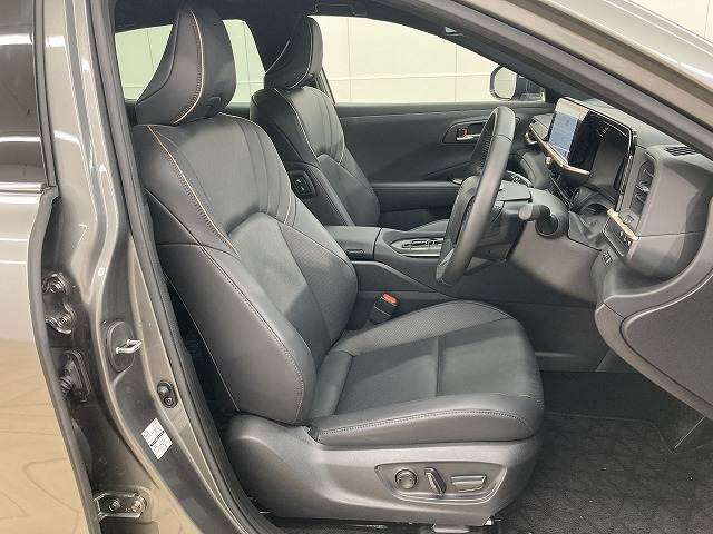 トヨタ クラウンクロスオーバーの画像12