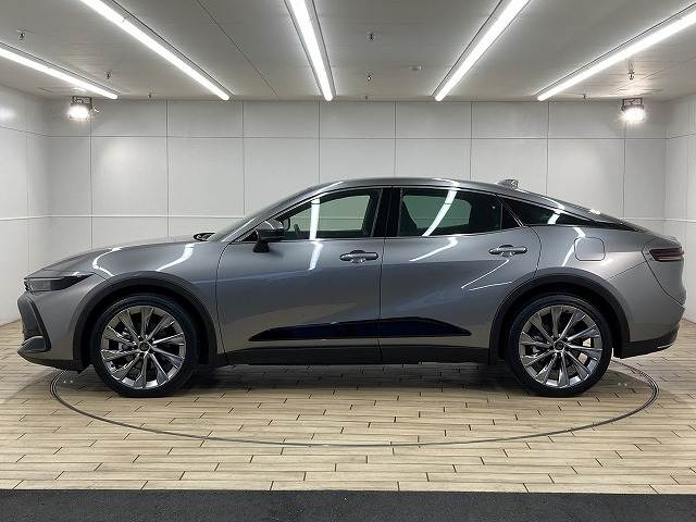 トヨタ クラウンクロスオーバーの画像16