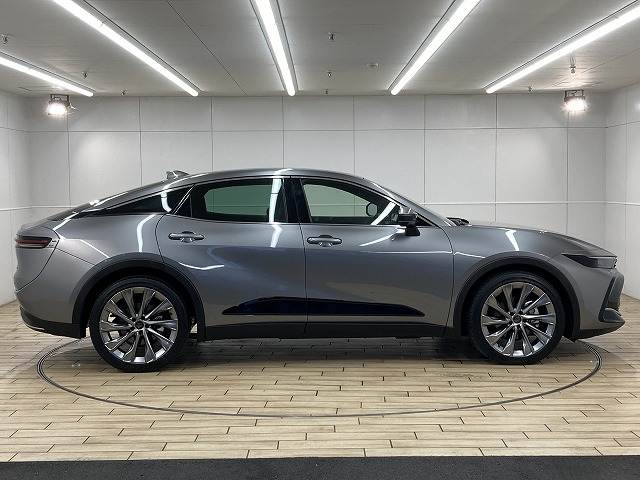 トヨタ クラウンクロスオーバーの画像17