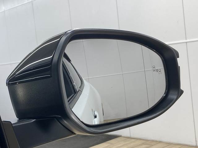 トヨタ プリウスの画像11