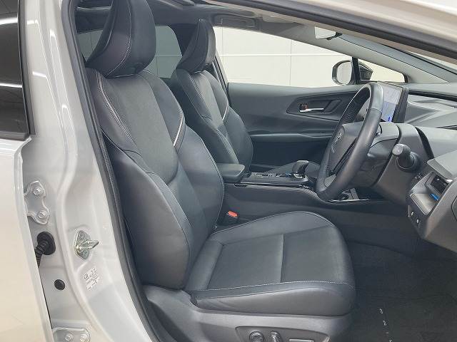 トヨタ プリウスの画像12