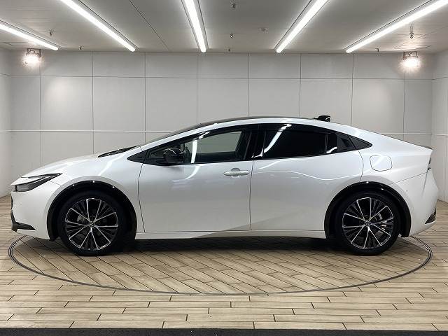 トヨタ プリウスの画像16