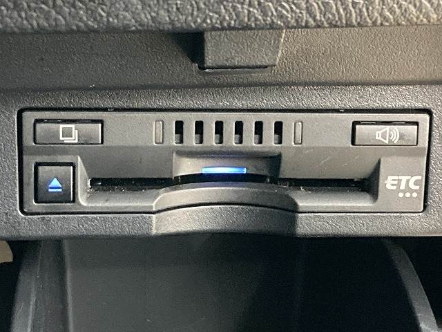 トヨタ ヴェルファイアハイブリッドの画像10