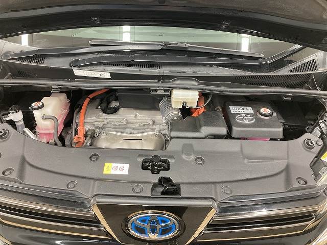 トヨタ ヴェルファイアハイブリッドの画像18