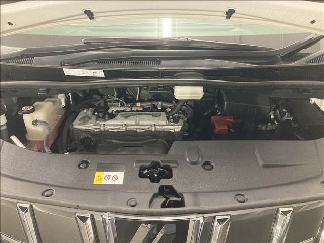 トヨタ アルファードの画像18