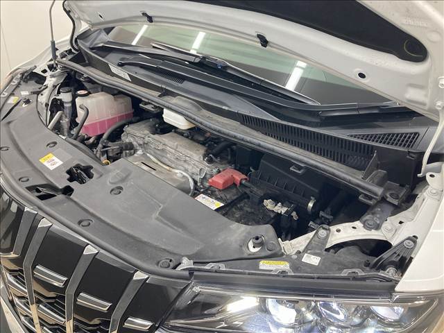 トヨタ アルファードの画像18