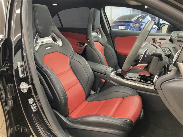 メルセデス・ベンツ AMG A-CLASS Sedanの画像5