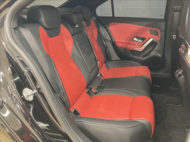 メルセデス・ベンツ AMG A-CLASS Sedanの画像6