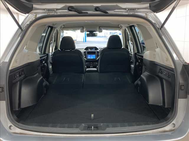 スバル フォレスターの画像14