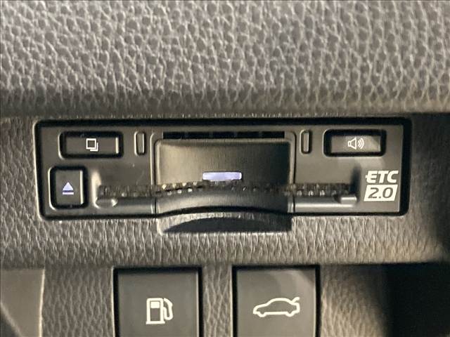 トヨタ クラウンクロスオーバーの画像11