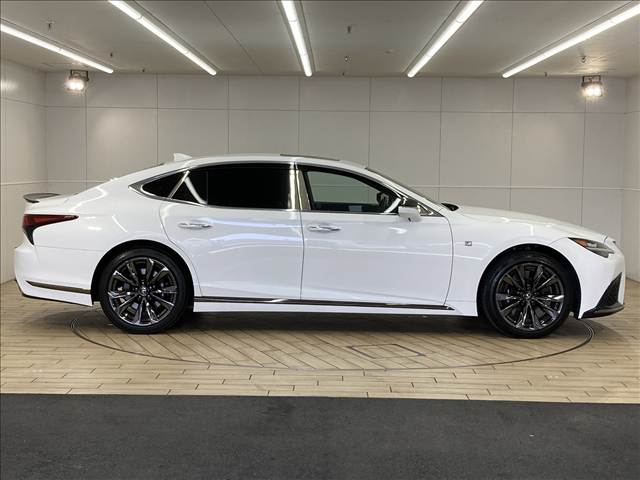 レクサス LSの画像17