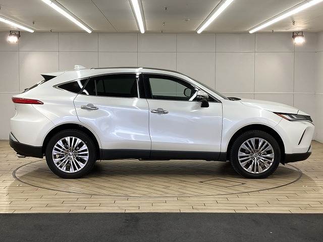 トヨタ ハリアーハイブリッドの画像16