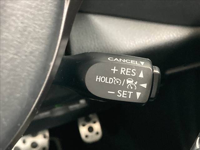 C-HRハイブリッド S “GR SPORT” 内装他